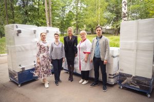 photo_5310164438424352509_y