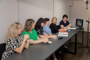 photo_5393264101322520695_y