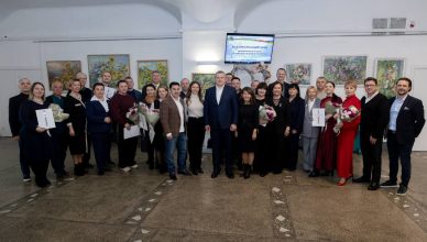 photo_5215666714010390662_y