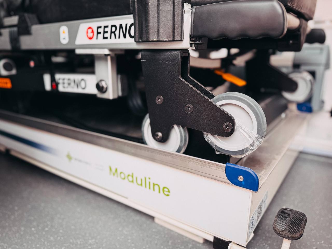 photo_5235647365727849287_y