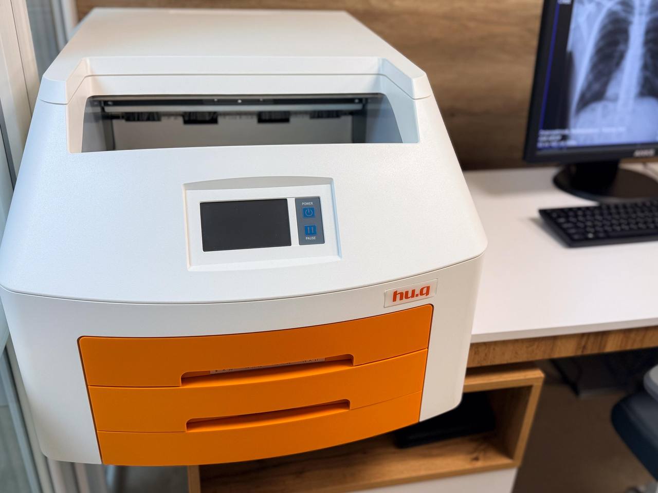 photo_5235647365727849289_y