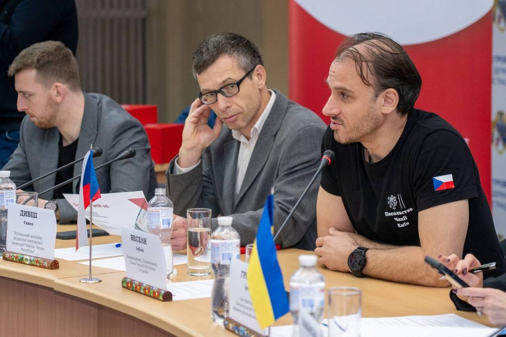 photo_4_2025-12-04_17-56-25