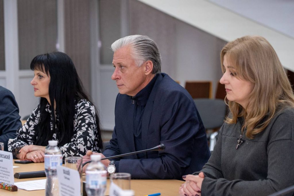 photo_6_2025-12-04_17-56-25