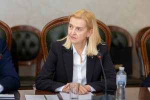 photo_5260637044529108450_y