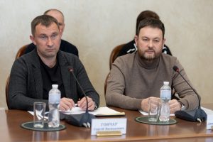 92bc4403-73dc-483a-8e3e-721a1d39e88f