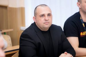 98f243b3-e582-4aba-837a-e2bd5d0de5d1