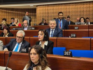 f09ea64b-7e84-4c48-9132-fa9f979369fb