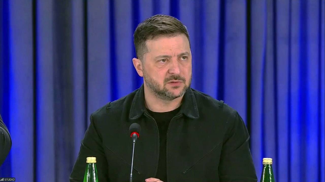 photo_5386608074543535127_y